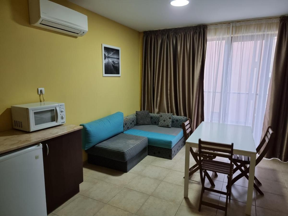 סנט קונסטנטין והלנה Kiara Apartments מראה חיצוני תמונה